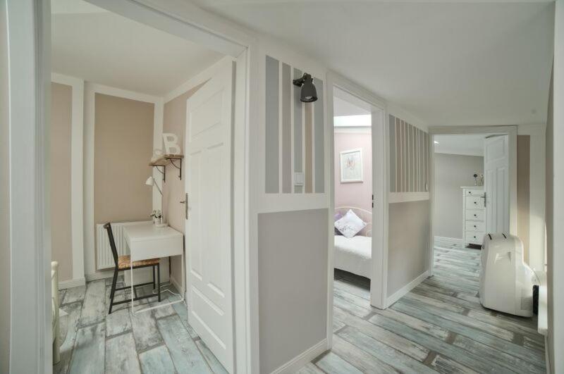 Urban Nest Apartments Bon 5 크라쿠프 외부 사진